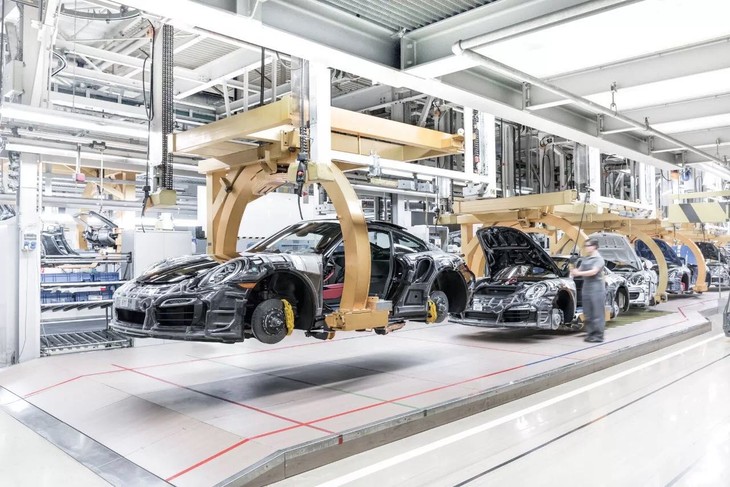 "回归德国"保时捷 911 驾驶体验之旅