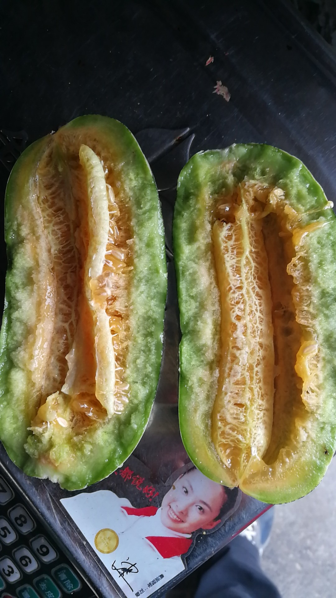 翡翠甜瓜6斤99元包邮