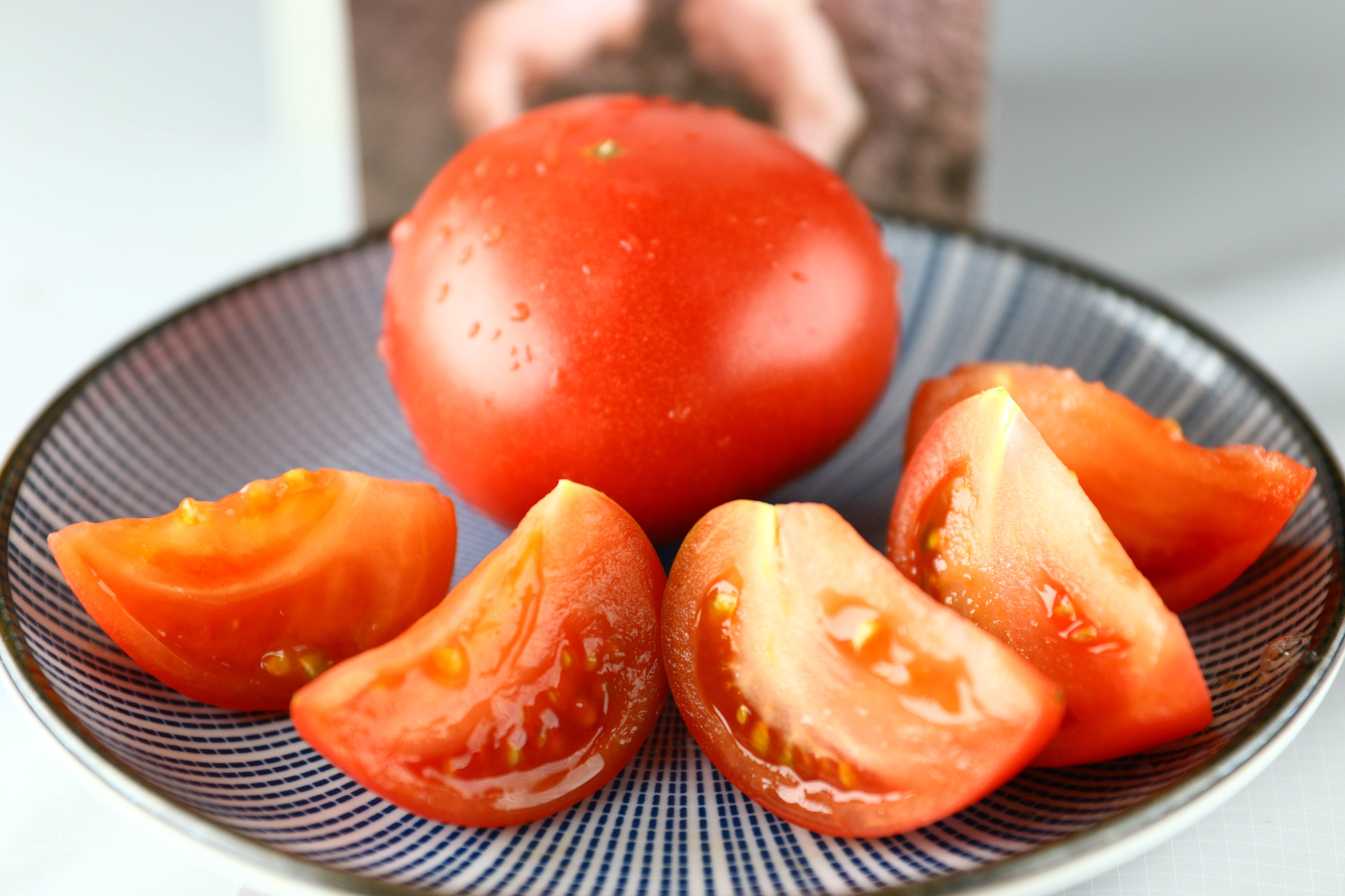 苹果青番茄酸酸甜甜的儿时番茄味