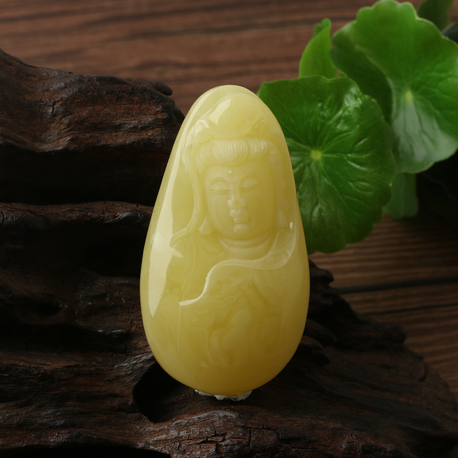 【d45240】蜜蜡观音吊坠