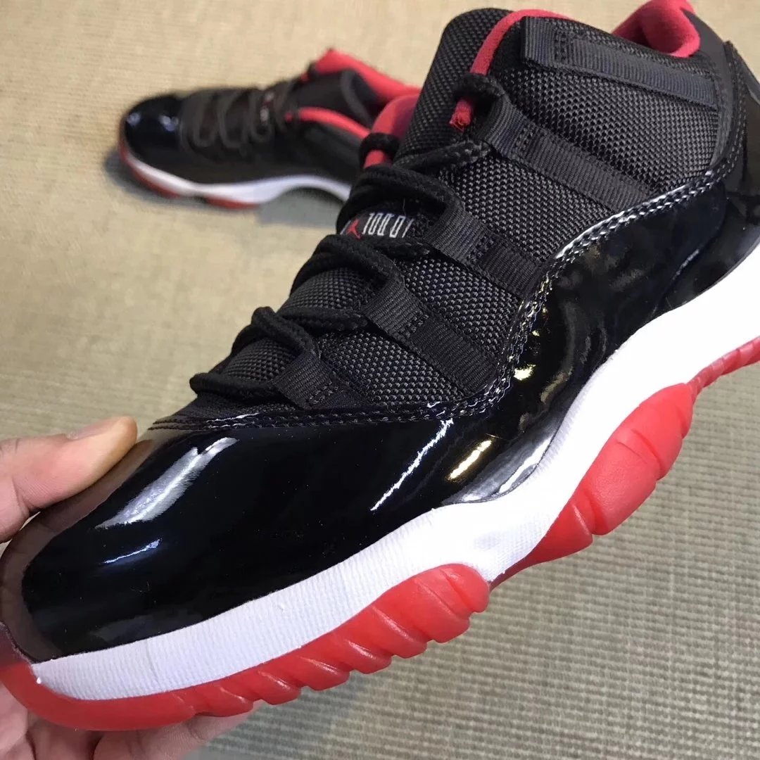 air jordan aj11乔11代黑红低帮男鞋篮球鞋 528895-012