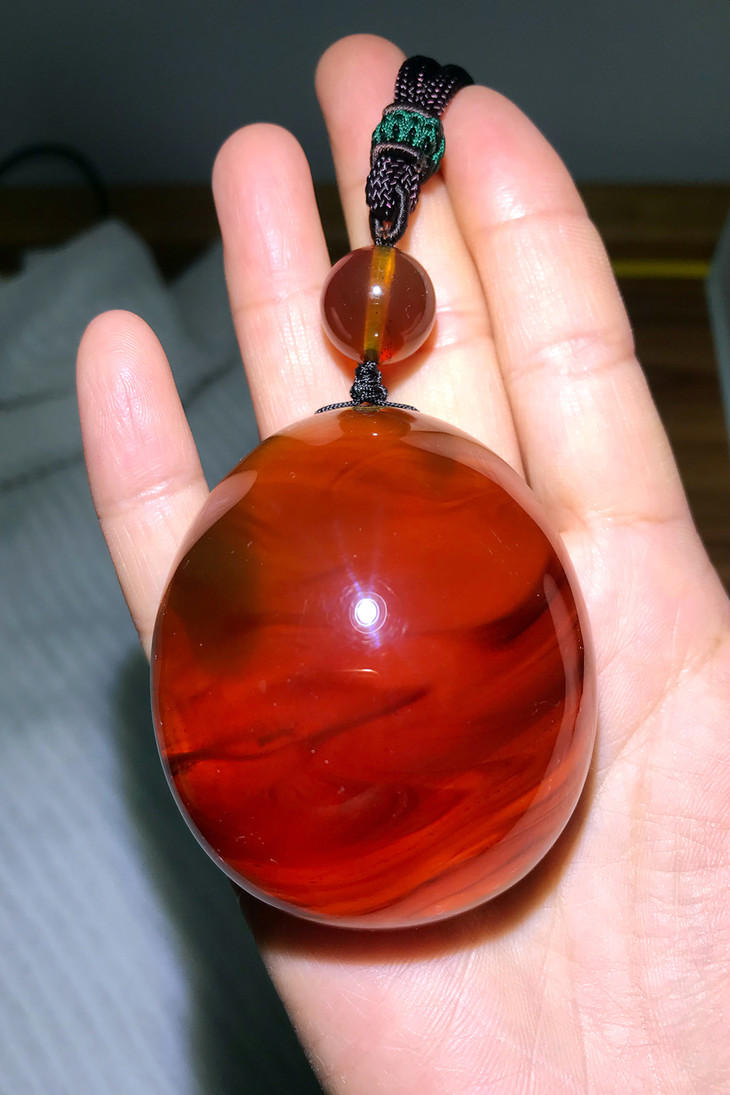 天然琥珀&蜜蜡吊坠配项链 油润光泽