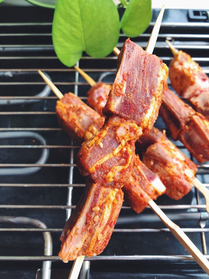 【颜派生活】腌制带骨羔羊排串(原料新西兰进口) 2袋羊排串套餐 200克