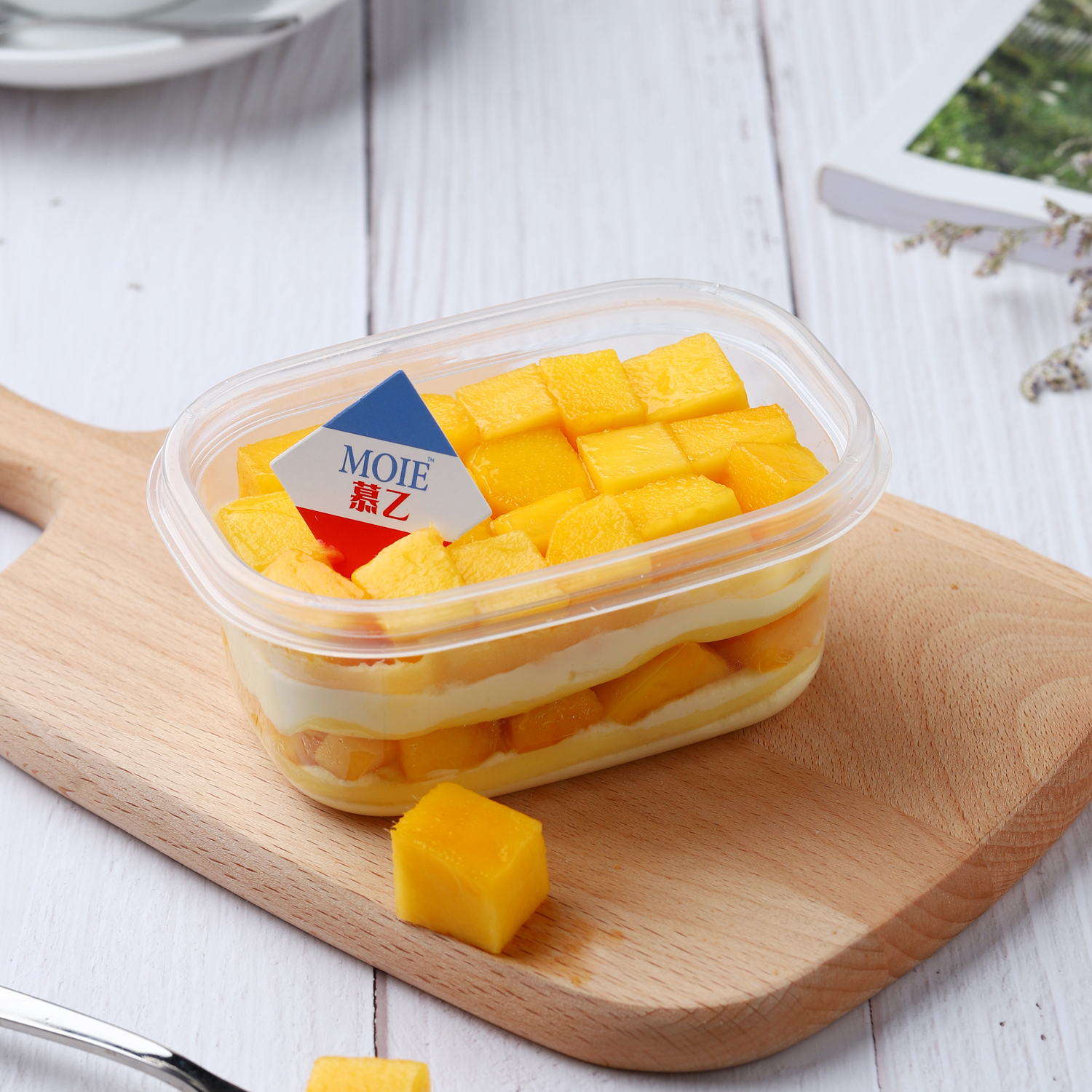 moie慕乙进口动物奶油新鲜芒果盒子