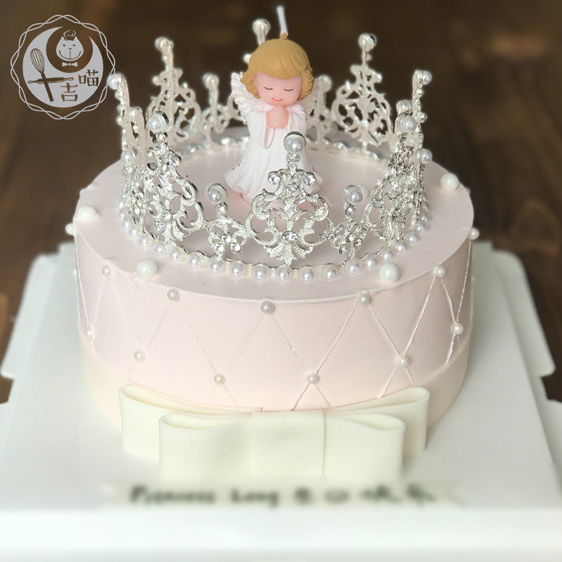 天使皇冠蛋糕