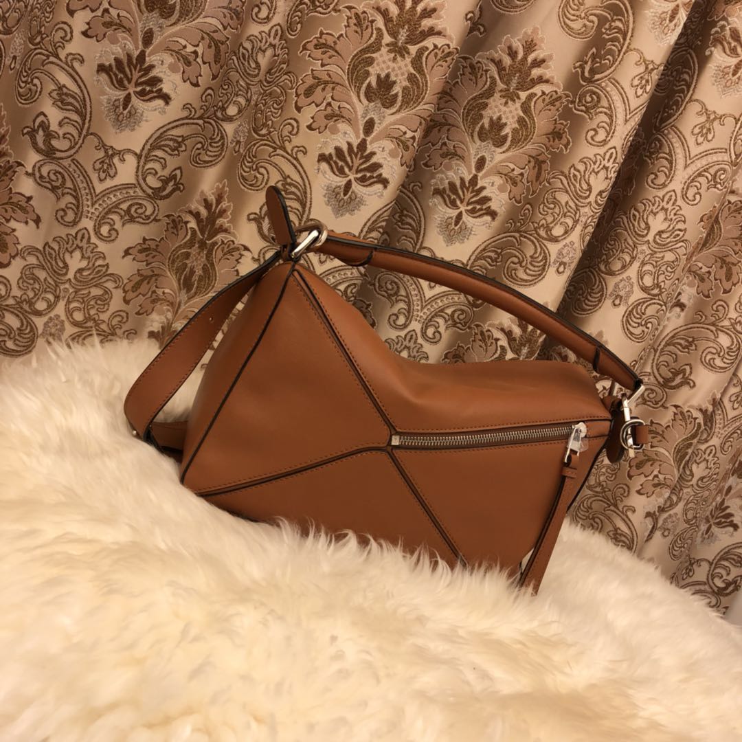 loewe puzzle 经典几何包 经典色 正品