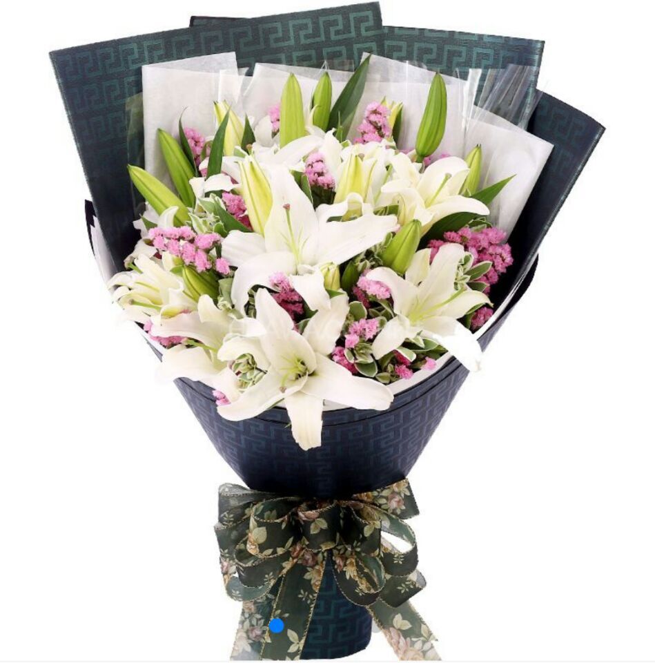 你的微笑--19朵白色香水，勿忘我搭配 灰色雾面纸打底黑色纸外包装包装(1451)