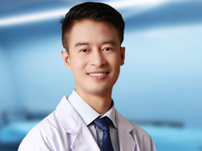 王天成 | 美容外科技术院长