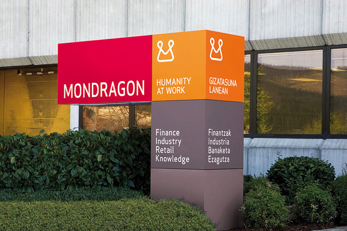 5700张国外优秀景观导视系统设计参考案例精选