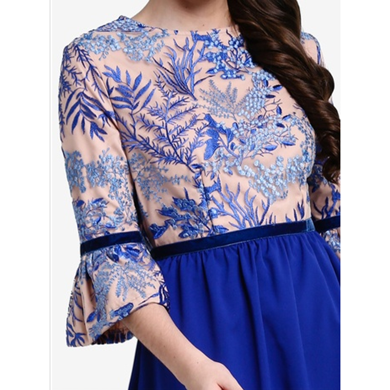 华美刺绣宫廷袖晚礼服