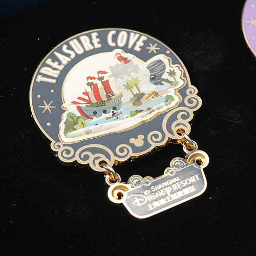 上海迪士尼度假区纪年徽章6枚 c17