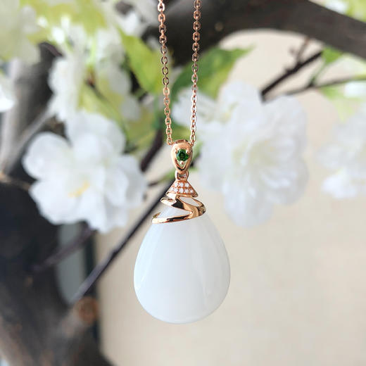 18K玫瑰金和田玉（白玉）镶钻水滴吊坠--金光霓裳      /双面水滴 18*25mm 商品图0