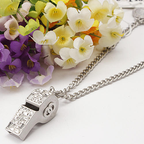 毛衣链银色口哨镶嵌水钻圆牌吊坠长款项链D21 商品图0