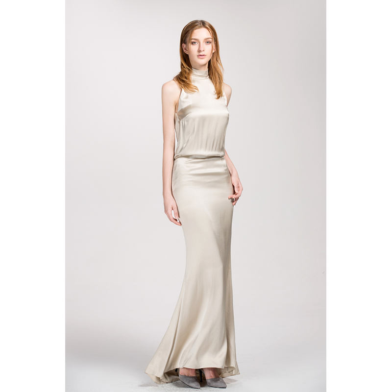 光泽质感美背真丝晚礼服