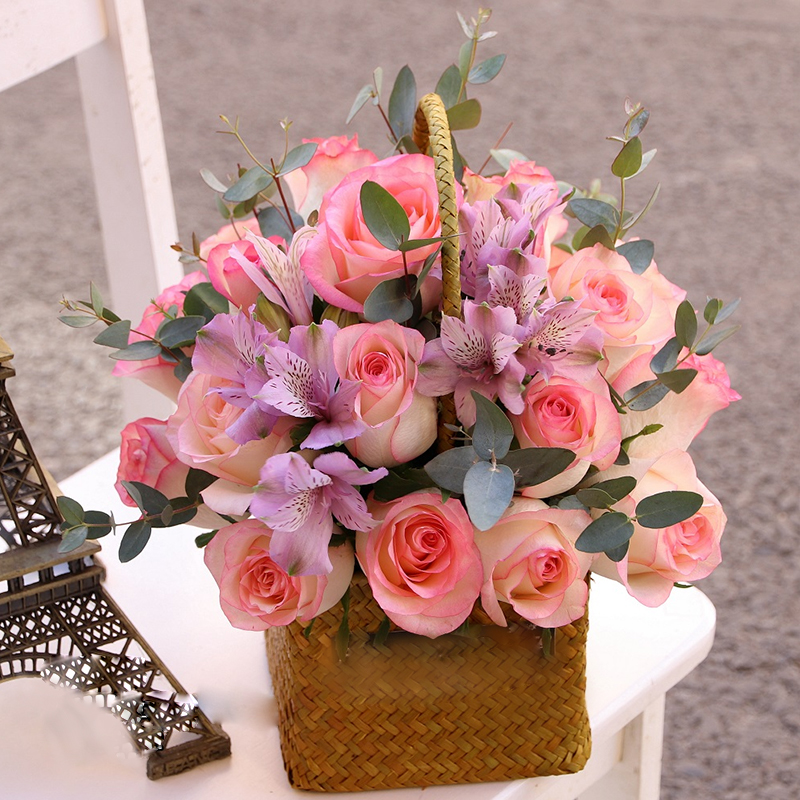 小精致玫瑰混搭手提花篮系列-可爱小巧送女朋友老婆暗恋对象情人节520