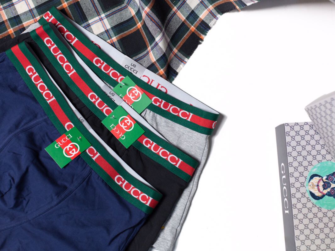 点此购买 gucci 古驰 一盒3条装男士内裤