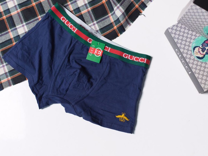 点此购买 gucci 古驰 一盒3条装男士内裤