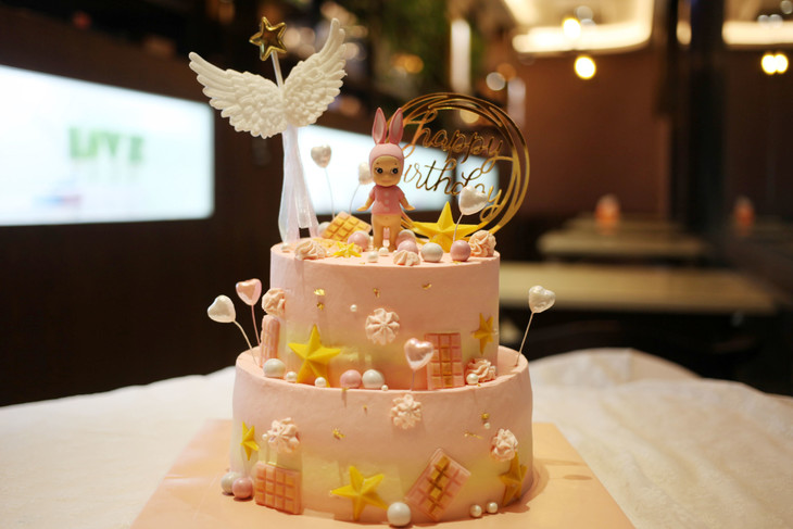 场景主题蛋糕系列|ins人气天使翅膀&免宝宝双层蛋糕,如图款式,新鲜