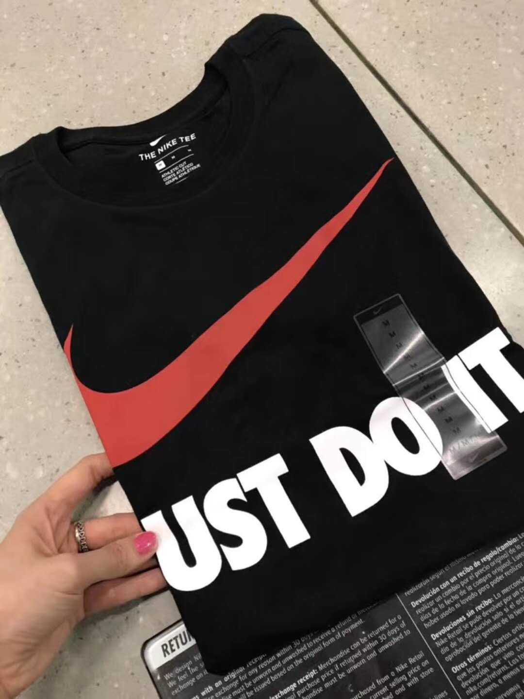 【纽约直邮】耐克nike鹿晗同款短袖t恤,黑色