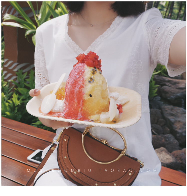 金蘑菇菇 少女心很好驾驭的乖巧纯棉刺绣小白裙短袖中腰连衣裙女