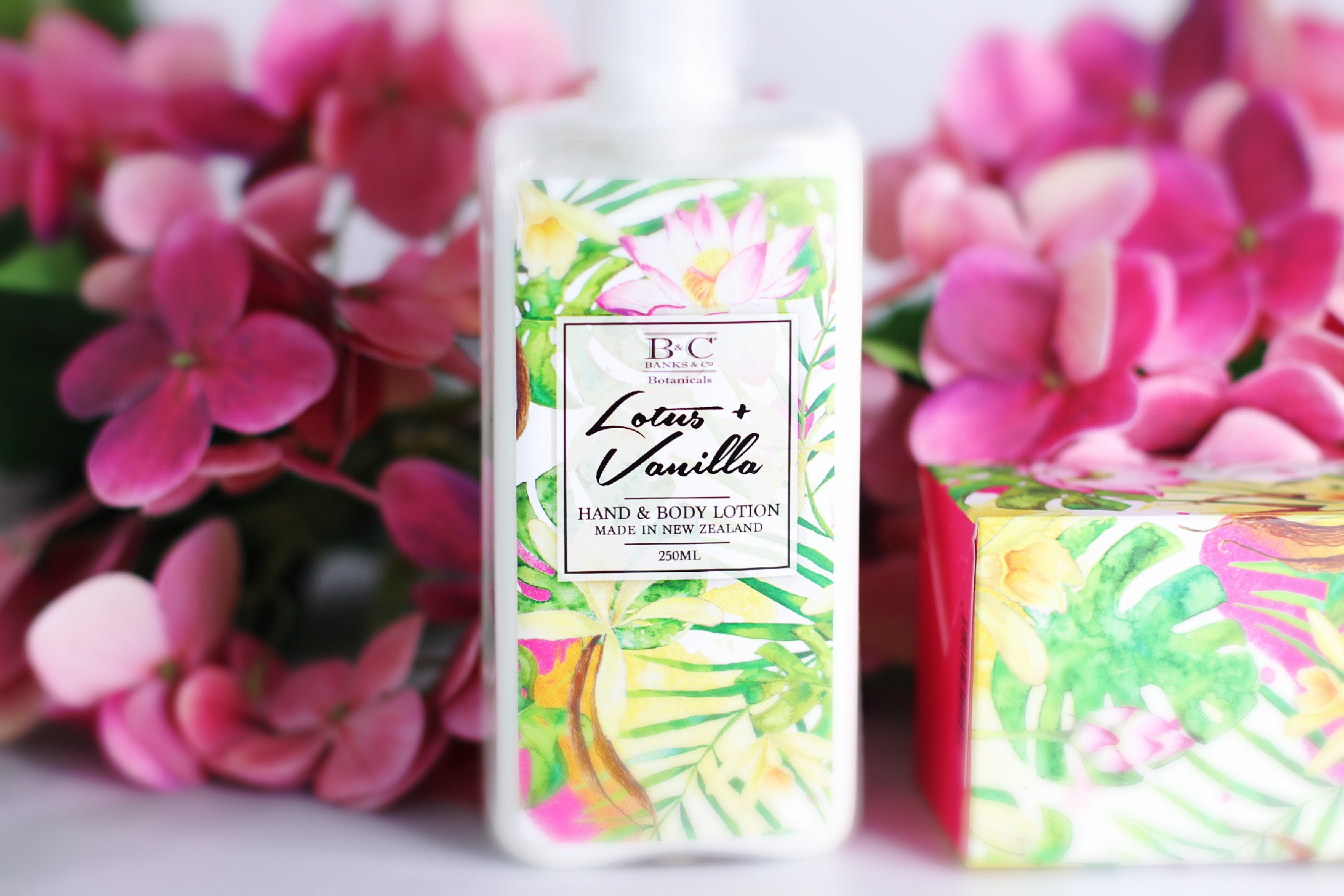 新西兰本土品牌b&c莲花香草身体乳250ml