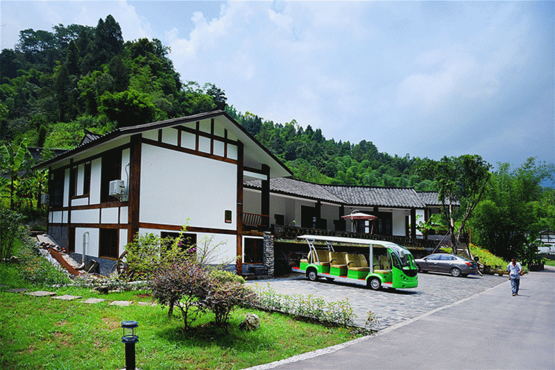 【有效期至8月底】268元抢五星沐川沐府山庄 赠嘉阳小火车门票2张!