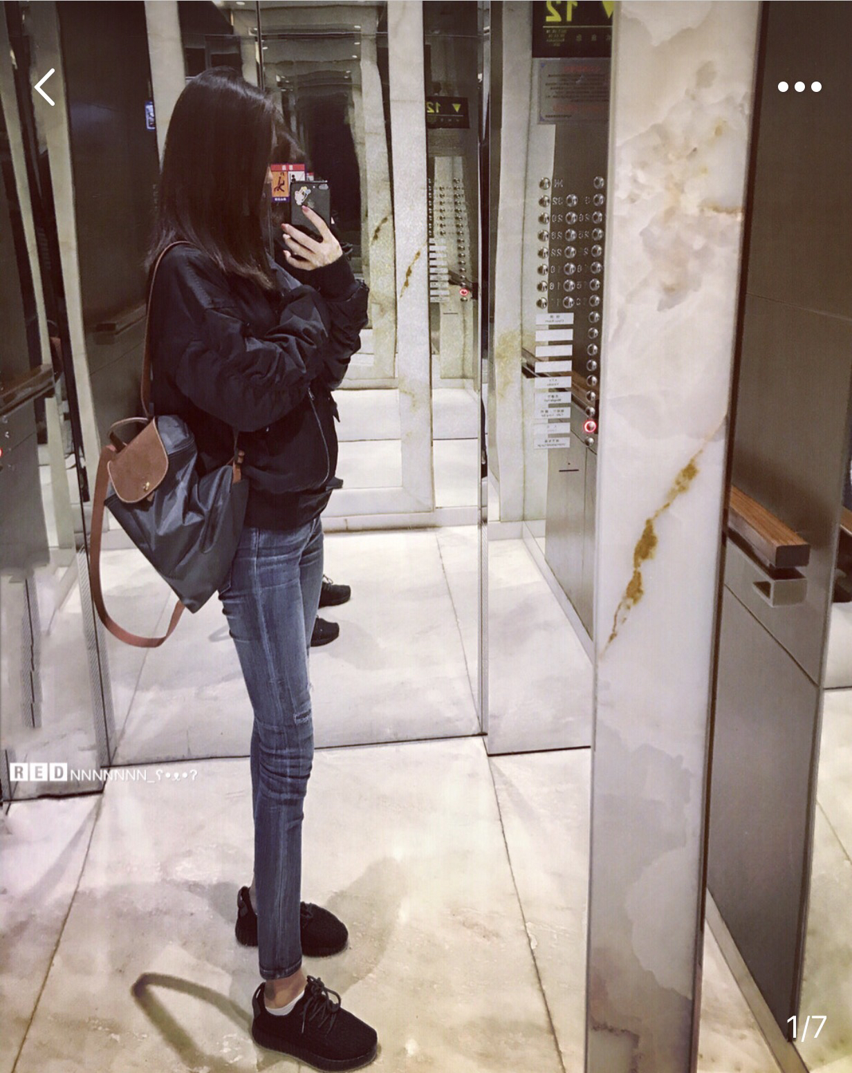 现货!珑骧～法国街头靓丽的风景线,轻便好用不占位置的双肩包