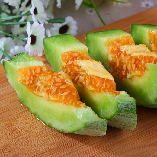 羊角蜜甜瓜 | 肉脆多汁 清香可口 自家果园 现摘现发 产地直发