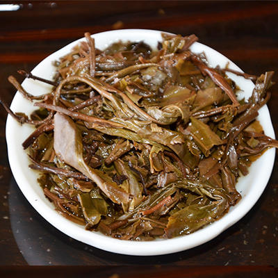 2005年中期老生茶易武正山野生大树茶 - 中国普洱网