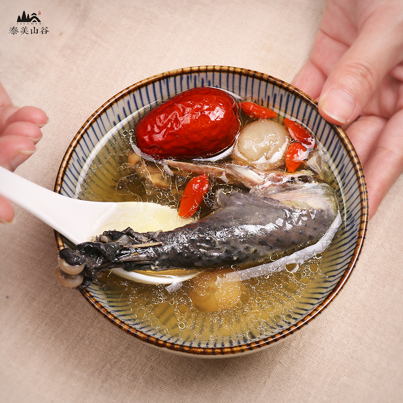 泰和乌鸡农家散养孕妇老人滋补黑鸡生鸡肉