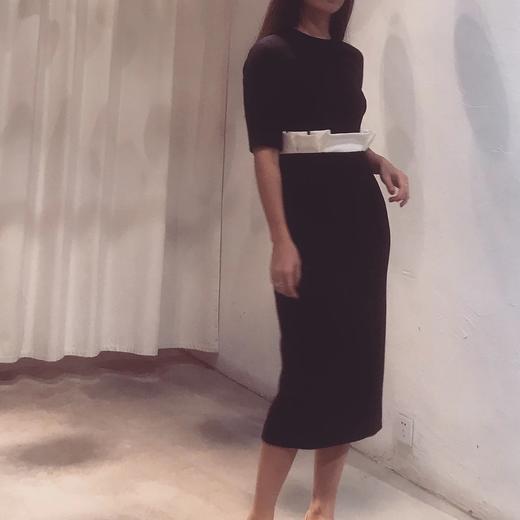 AtelierMissLu / Nicola-黑色腰带式装饰连身裙 商品图2