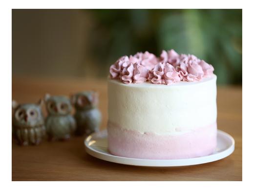 粉红款草莓奶油蛋糕 商品图2