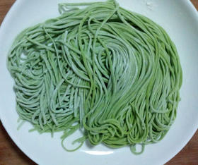 菠菜面(余先生麻辣烫)