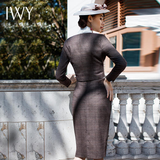 【售罄下架】IWY/咖啡色格纹长袖西装半裙套装CS230 商品图3