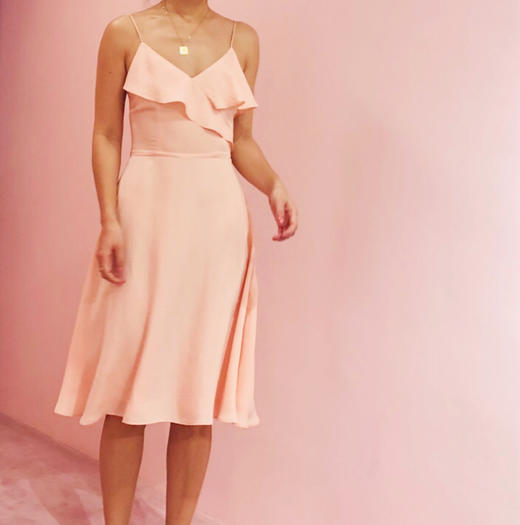 AtelierMissLu/ Diane -粉色荷叶边吊带裙 商品图1