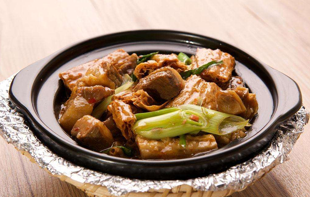 陈皮牛腩盖浇饭