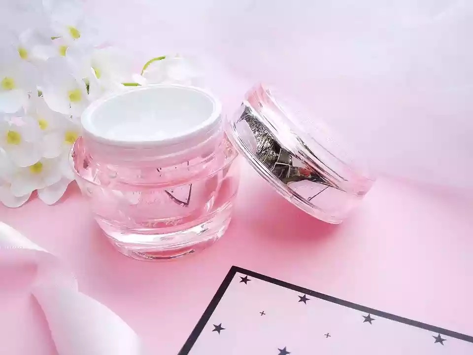 花皙蔻水光亮肤斩男素颜霜 锁水持久提亮肤色 改善黯沉