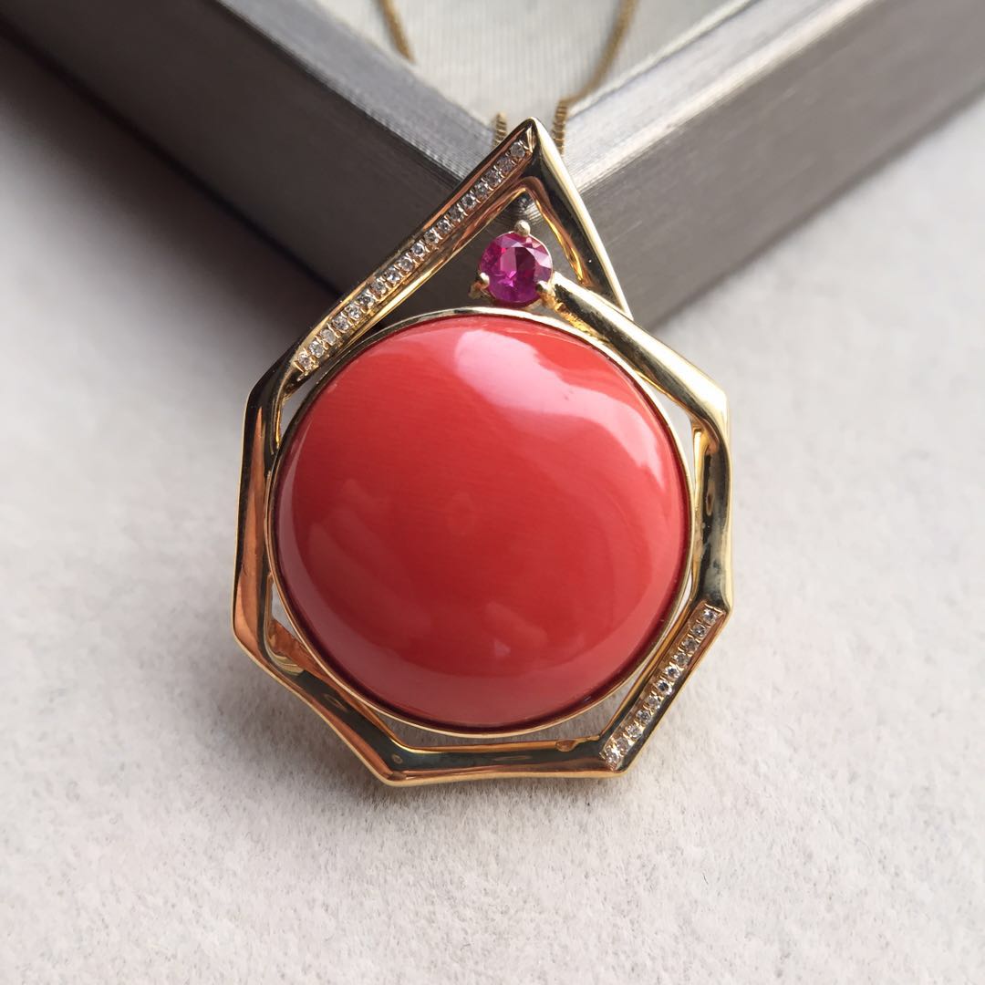 【47644】莫莫珊瑚吊坠