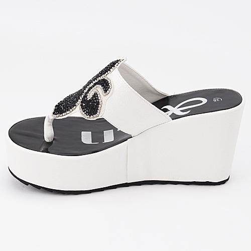 38码女士白色夏季烫钻厚底坡跟夹脚凉鞋 D40 商品图2