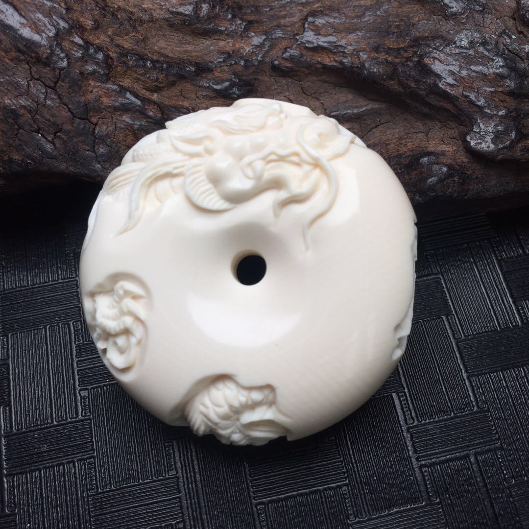 【d47781】猛犸象牙龙面包圈