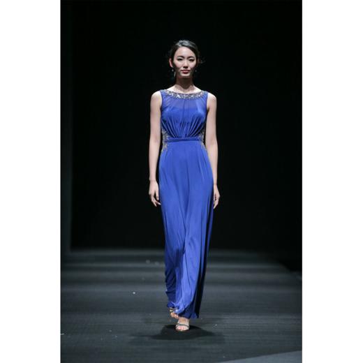 璀璨珠饰弹力晚礼服 商品图0