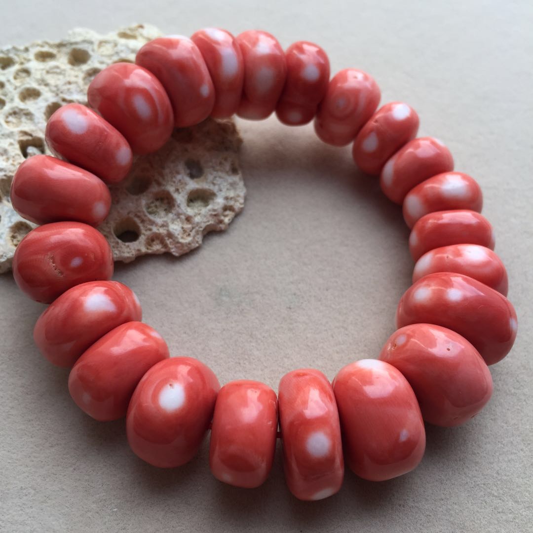 【48108】精品momo珊瑚鼓珠手串