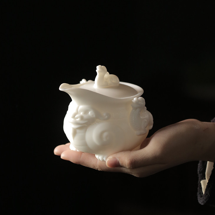 【德化白瓷貔貅手抓壶】纯手工制作