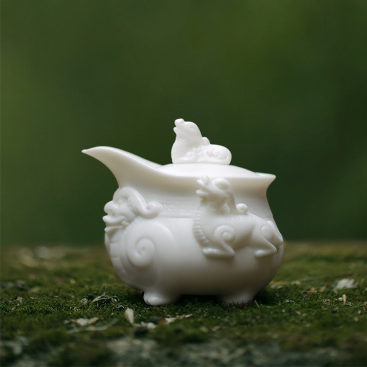 【德化白瓷貔貅手抓壶】纯手工制作