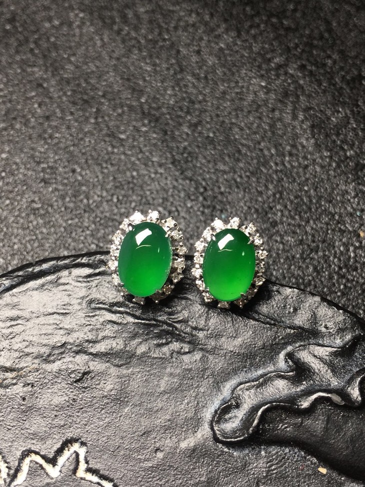 【z1426】翡翠冰种耳钉