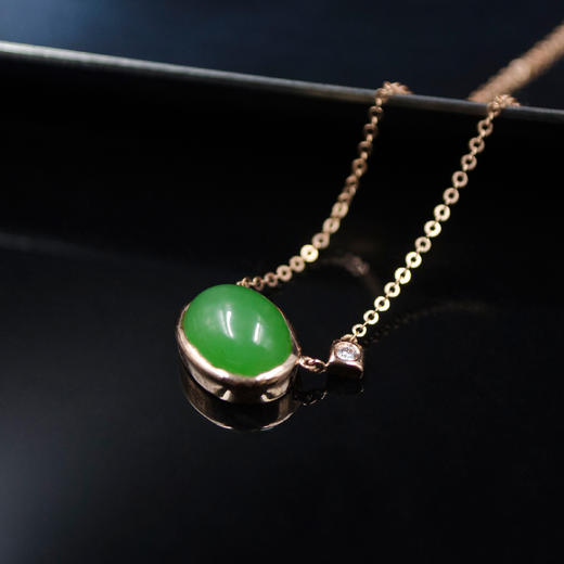 18K玫瑰金和田玉（碧玉）镶钻项链—星辰  苹果绿/10*8mm/链长40+2cm 商品图4