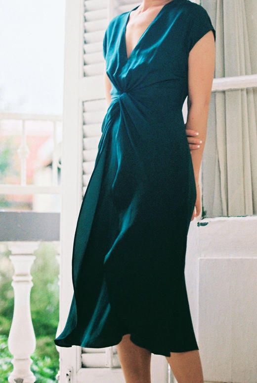 AtelierMissLu / Genevieve 墨绿褶皱连身裙 商品图3