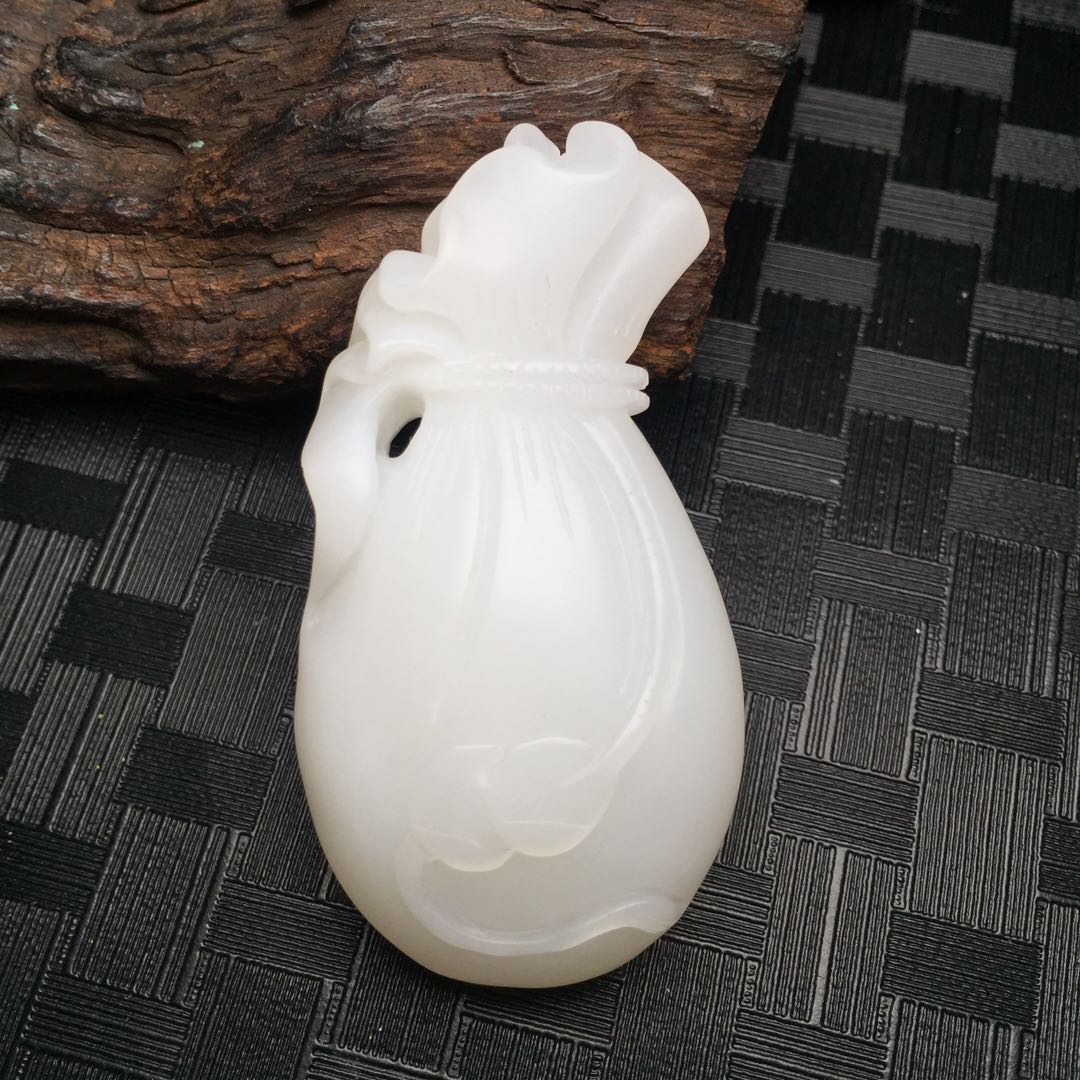 【d48374】砗磲钱袋吊坠