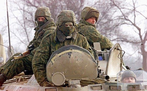 俄军STSH81头盔图片