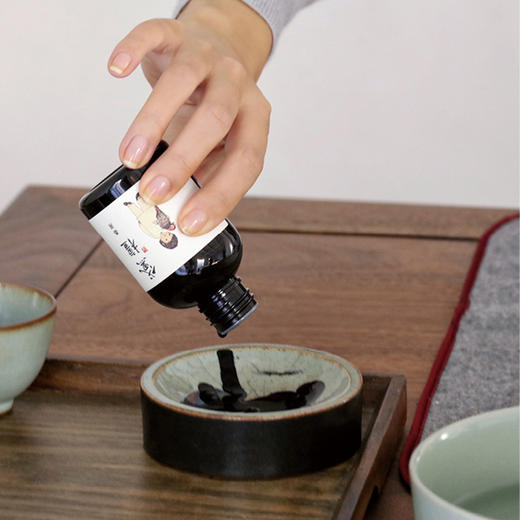 黛檀墨液 | 100ml的小巧墨汁, 好写也好闻